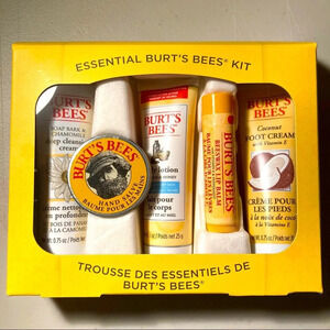 BURT’S BEES W/ Cleanser Salve Lotion Lip Balm & Foot Cream New in Box